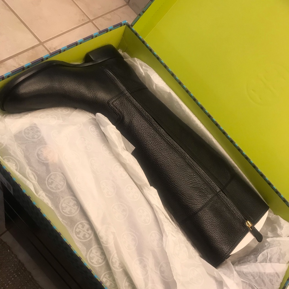 Tory Burch Boots